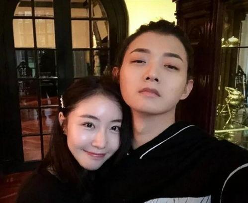 娱乐圈吃瓜壁纸下载